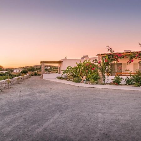 Milis Houses Adamantas  Ngoại thất bức ảnh